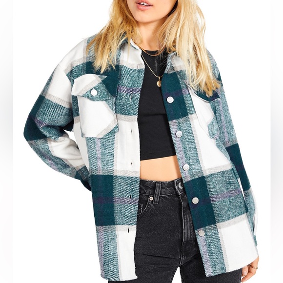 BB Dakota by Steve Madden Plaid Shacket Evergreen Plaid Size Medium - Picture 2 of 15